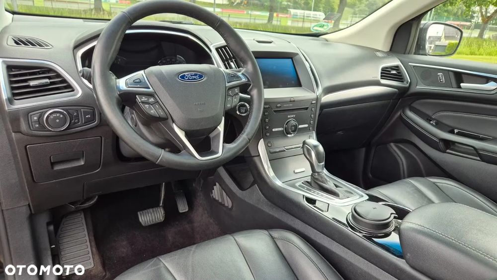 Ford Edge - 15