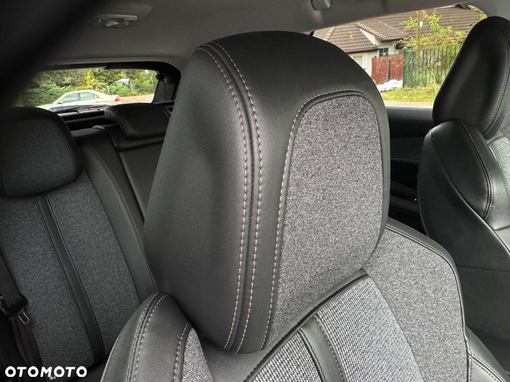 Peugeot 3008 1.5 BlueHDi GT S&S EAT8 - 27