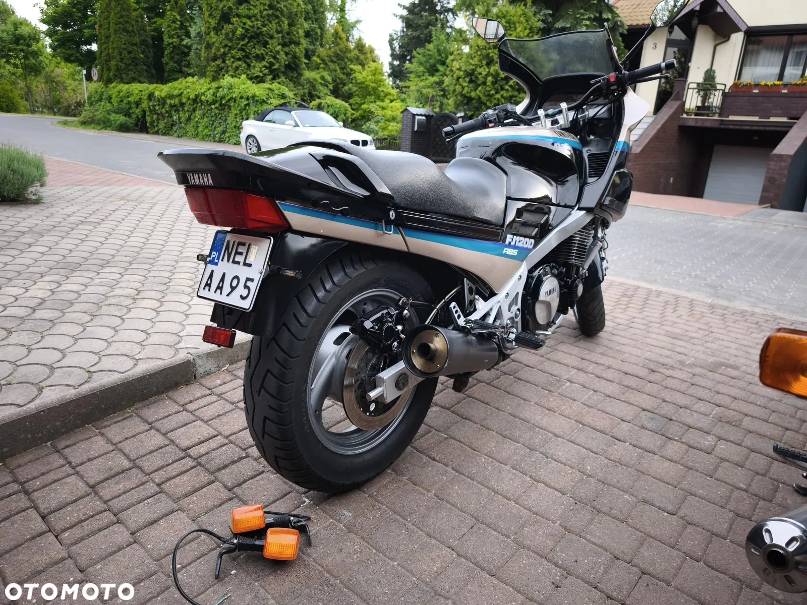 Yamaha FJ - 7