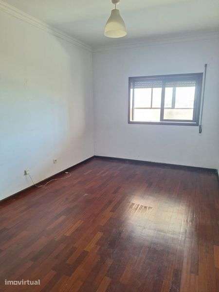 Apartamento 6 assoalhadas freamunde - Grande imagem: 5/12