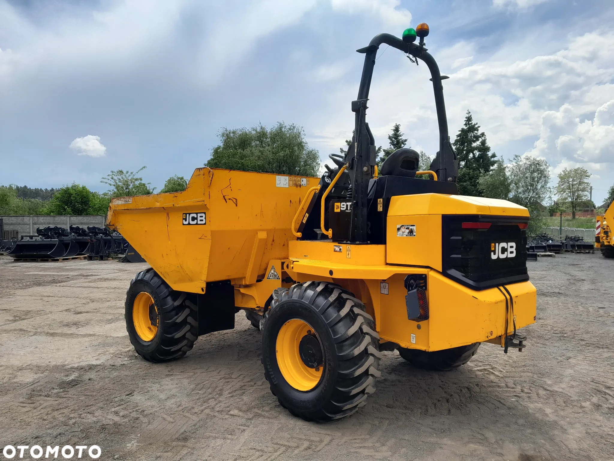 JCB 9 FT - 6