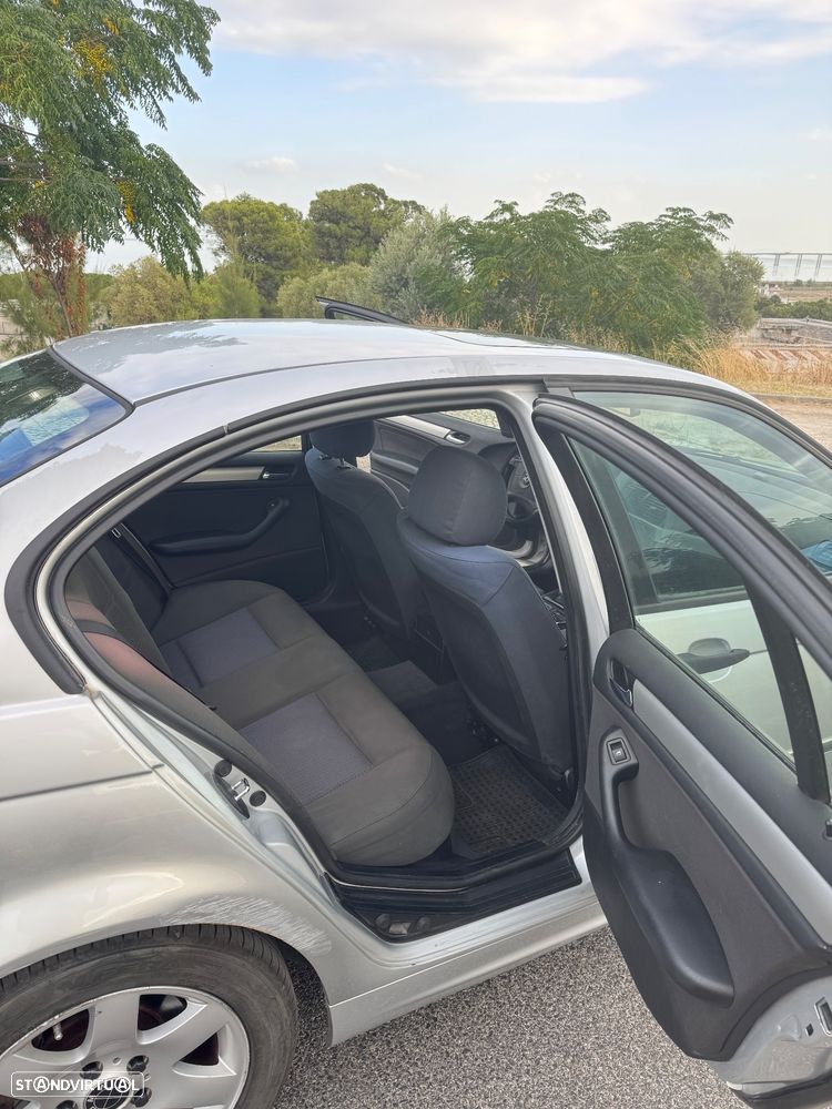 BMW 320 d - 16