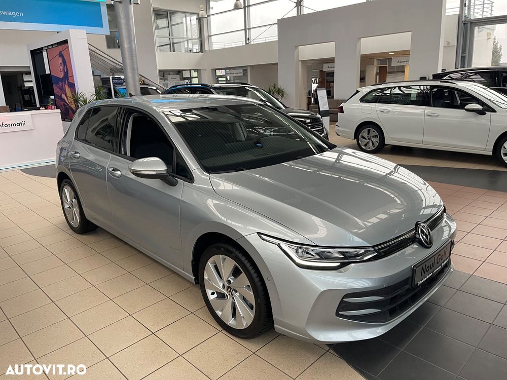 Volkswagen Golf 1.5 eTSI DSG MHEV Life - 3