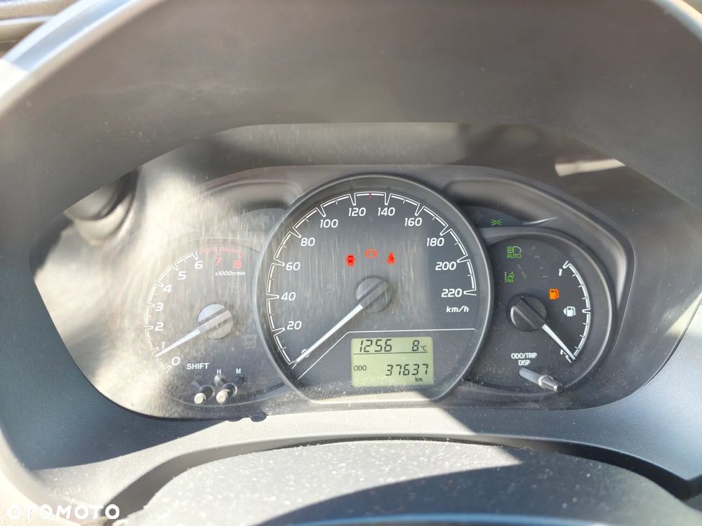 Toyota Yaris 1.5 Active - 3
