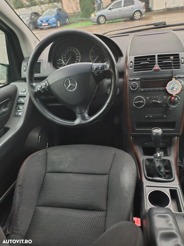 Mercedes-Benz A 170 - 10