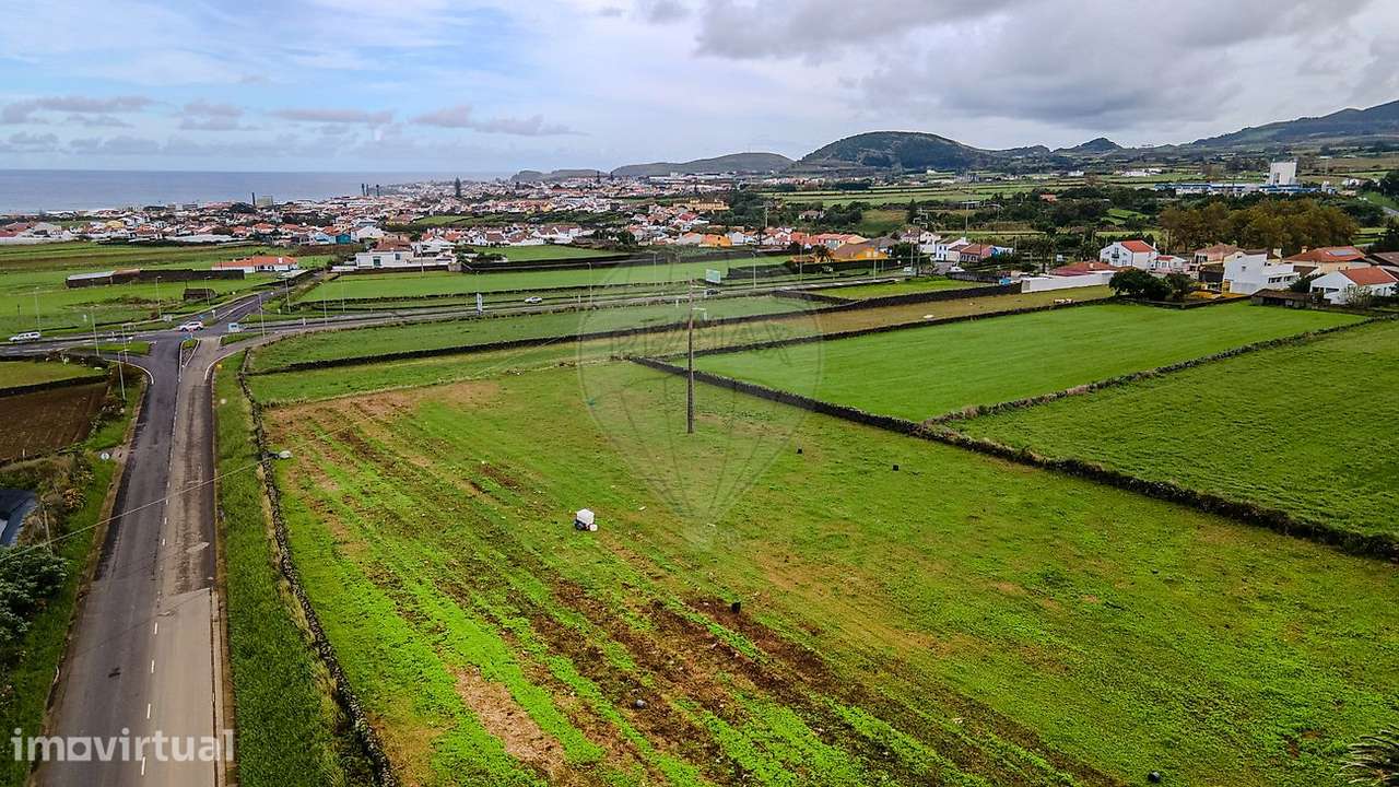 Terreno  para venda - Grande imagem: 2/6