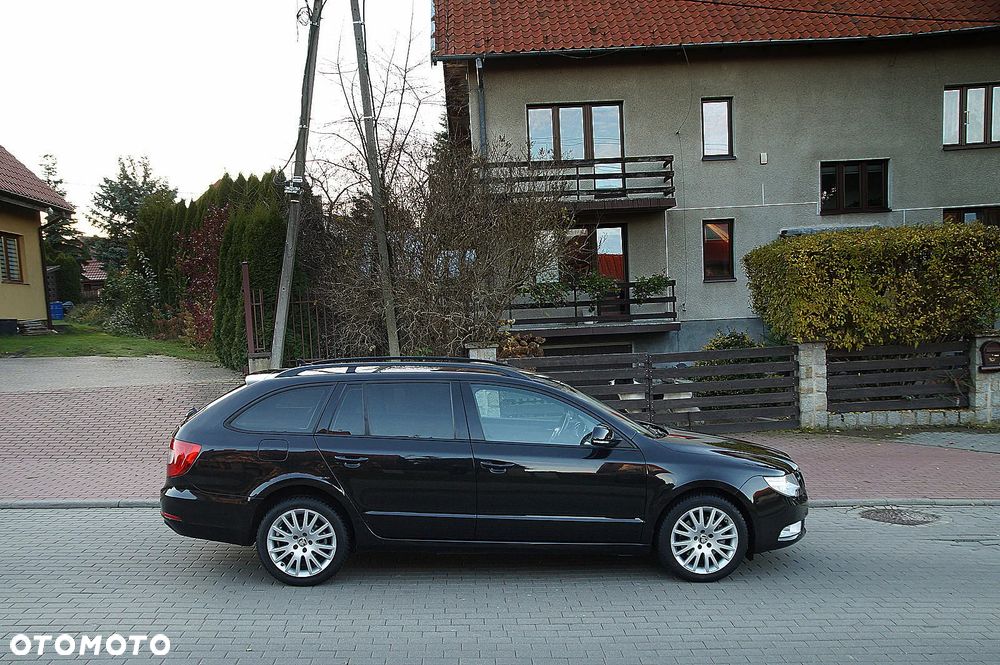 Skoda Superb 2.0 TDI Ambition DSG - 9
