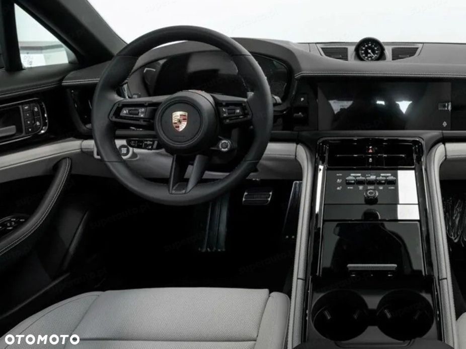 Porsche Panamera - 10