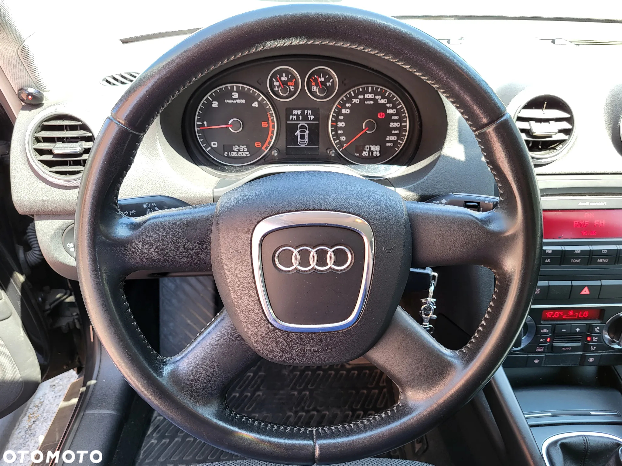 Audi A3 1.6 TDI DPF Attraction - 25