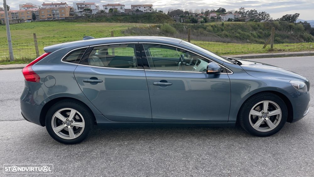 Volvo V40 D2 Kinetic - 30