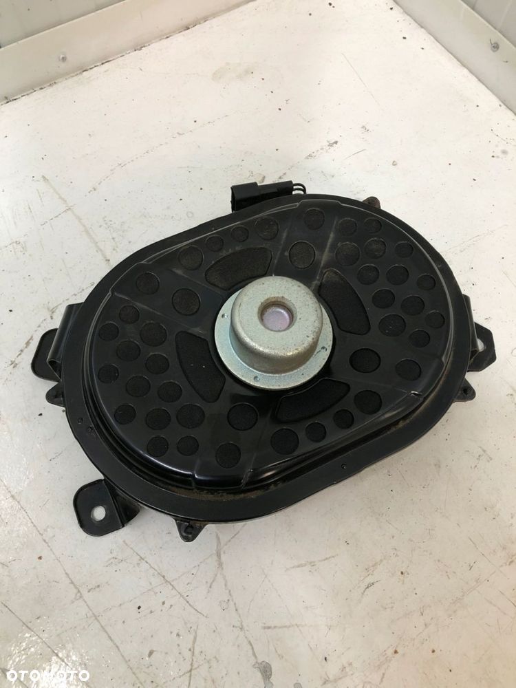 RANGE ROVER VELAR L560 2.0 DIESEL GŁOŚNIK SUBWOOFER - 3