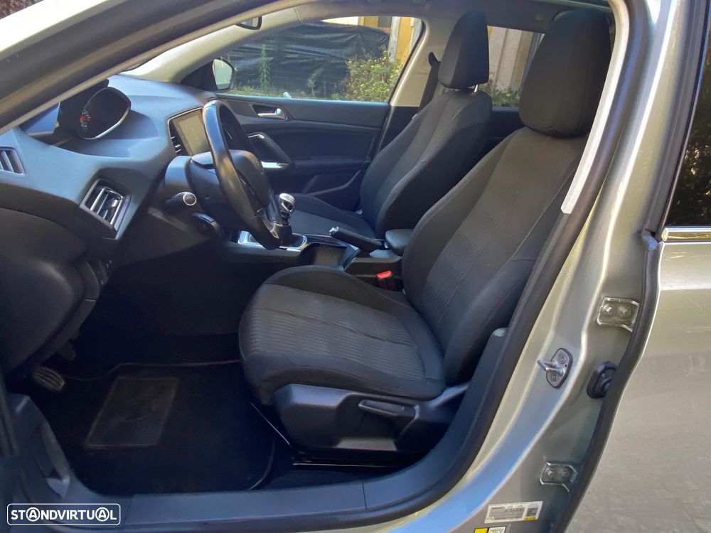 Peugeot 308 SW BlueHDi 120 Stop & Start Style - 12