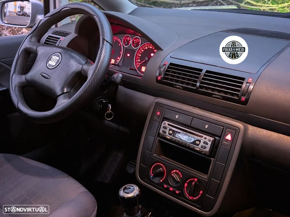 SEAT Alhambra 1.9 TDI Sport CMT2 - 9