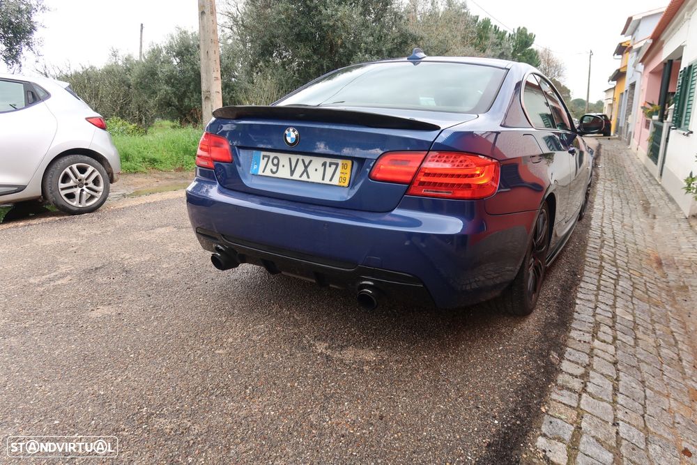 BMW 320 d Coupe Edição M - 5