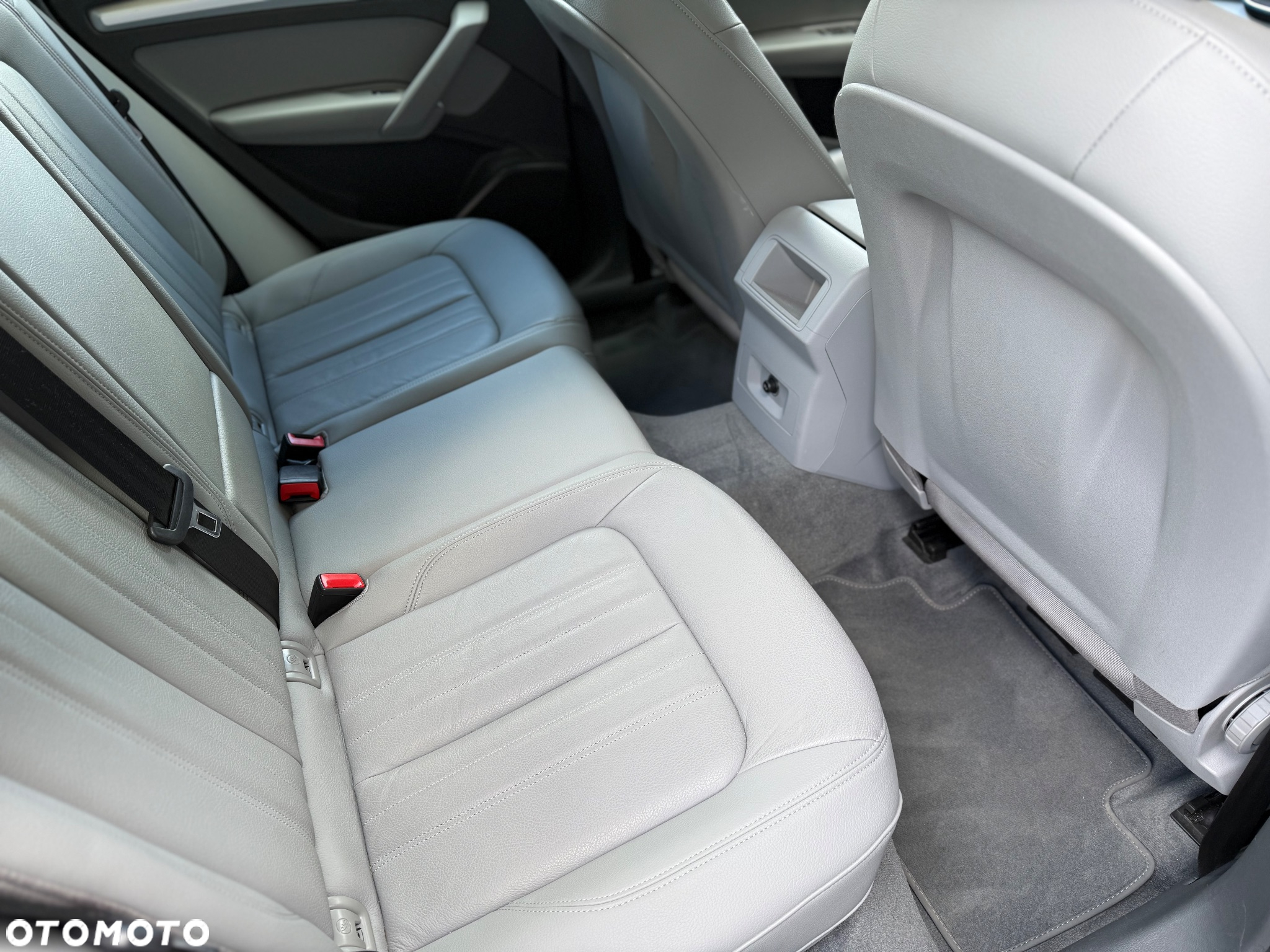 Audi Q5 35 TDI S tronic design - 34