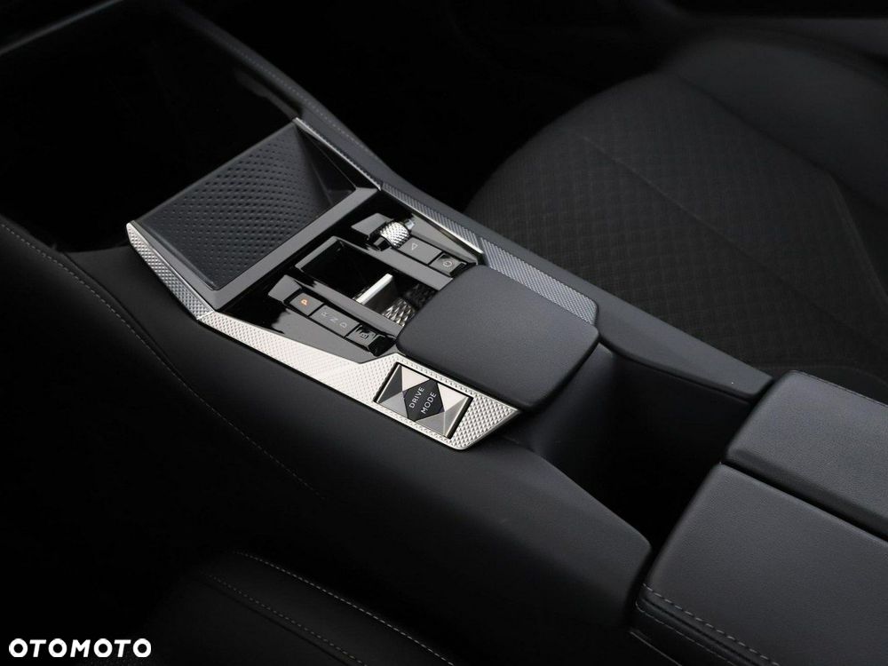 DS Automobiles DS 4 1.6 E-Tense Bastille - 32
