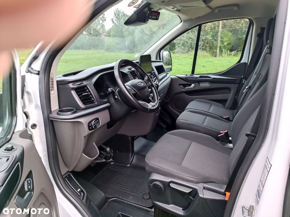 Ford Transit Custom - 24