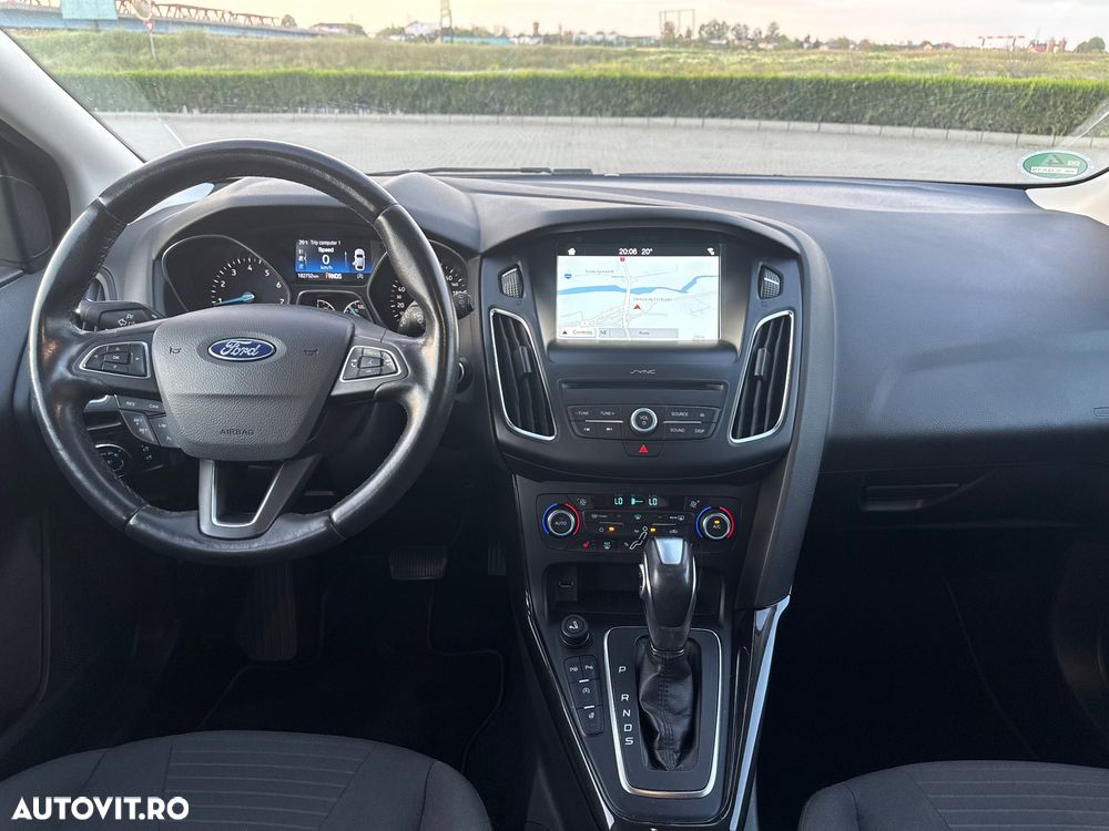 Ford Focus - 16