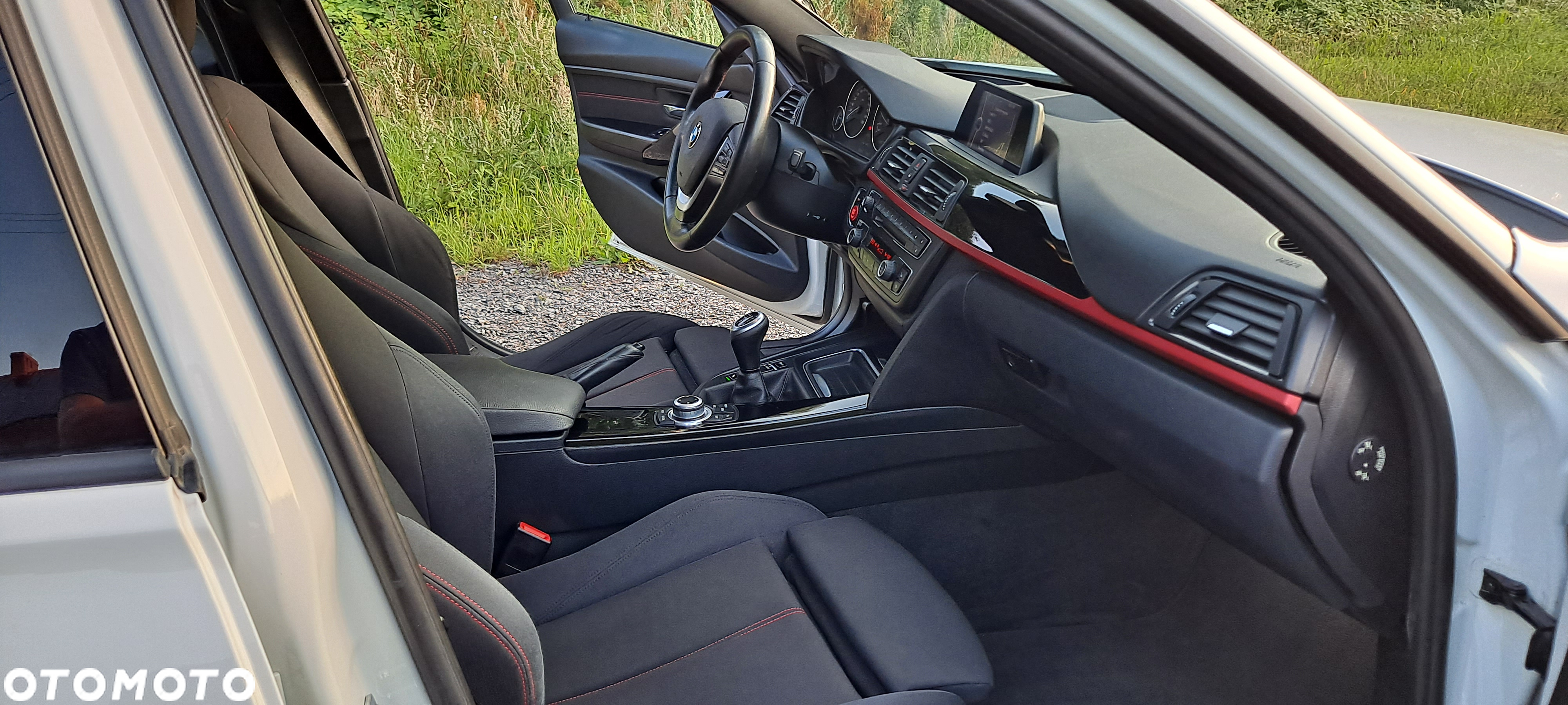 BMW Seria 3 320d Sport Line EU6 - 8