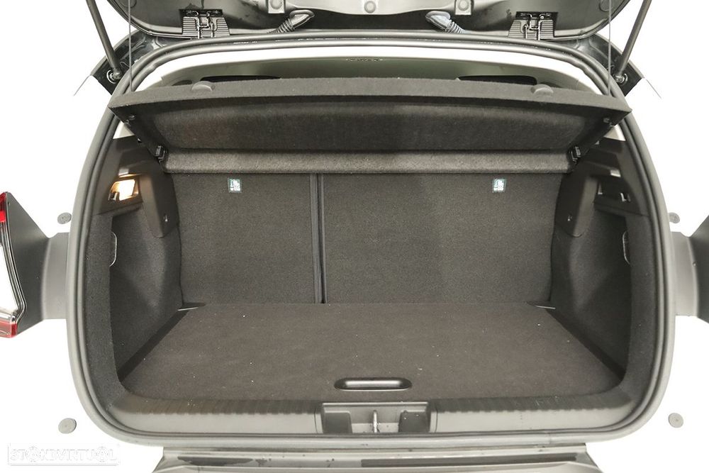 Renault Captur 1.0 TCe Techno Bi-Fuel - 26