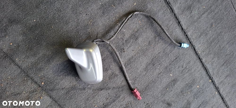 ANTENA DACHOWA LY7G AUDI A6 C6 ALLROAD 4F9035503F - 2