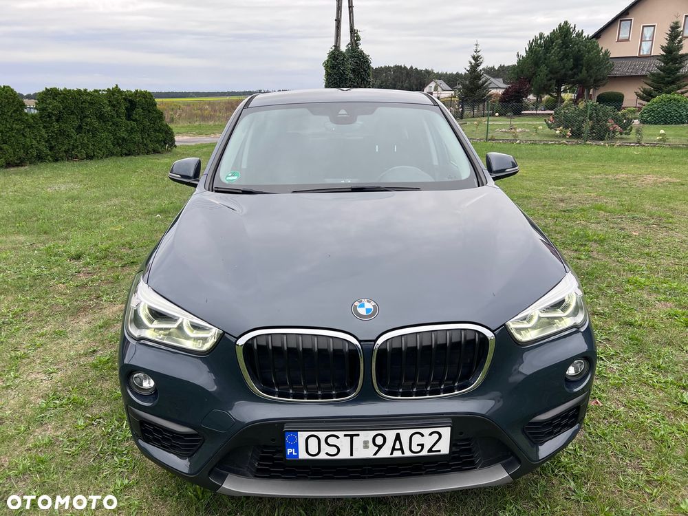 BMW X1 xDrive20d Advantage - 6