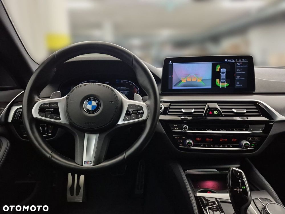 BMW Seria 5 520d xDrive M Sport sport - 15