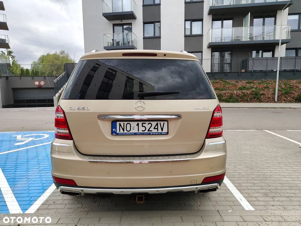 Mercedes-Benz GL 450 4Matic 7G-TRONIC - 5