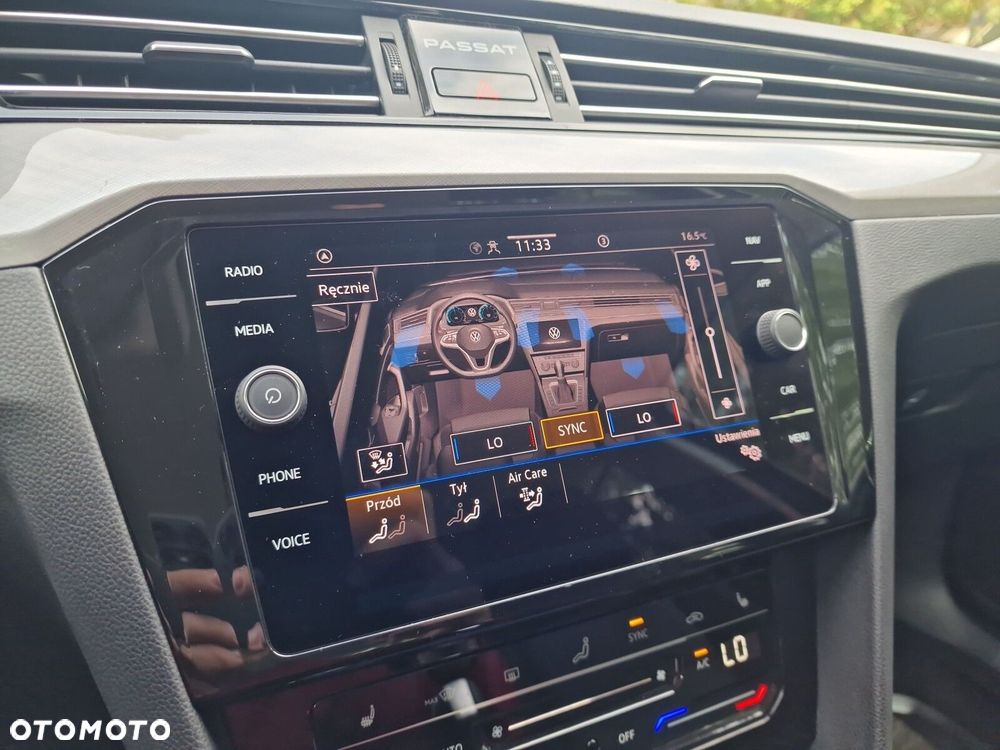 Volkswagen Passat - 34
