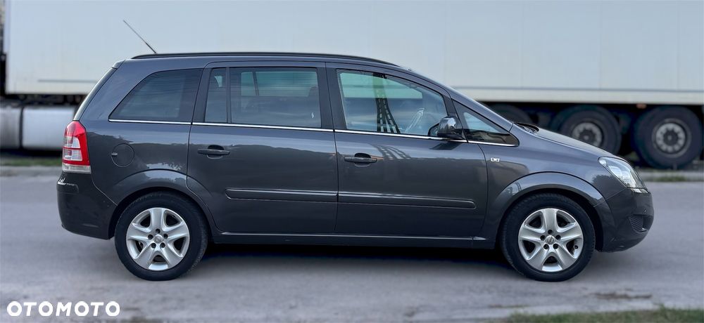 Opel Zafira 1.6 Innovation - 4