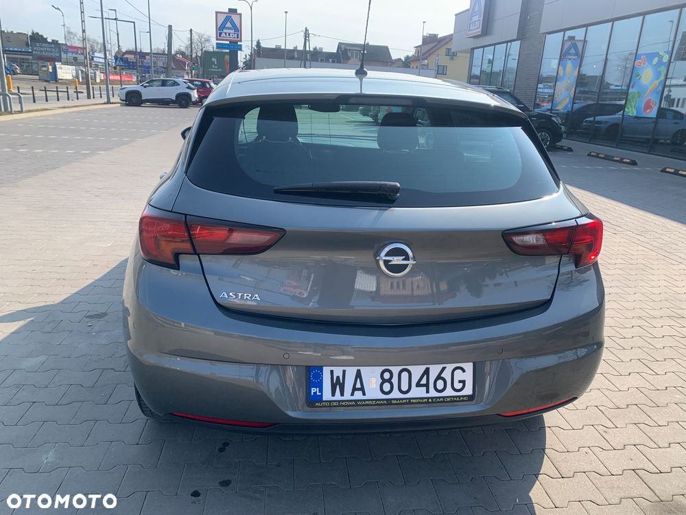 Opel Astra 1.4 T Enjoy S&S - 8