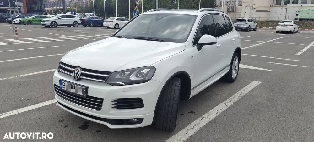 Volkswagen Touareg - 1