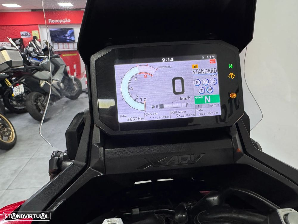 Honda X-ADV 750 - 6