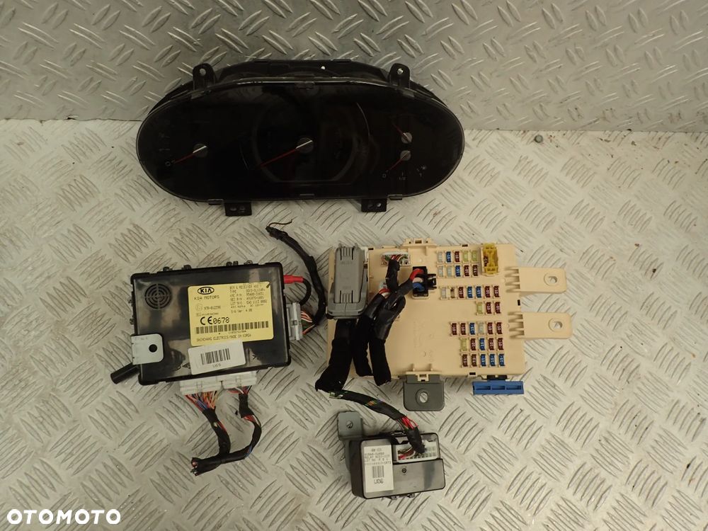 ZESTAW STARTOWY KIA SPORTAGE