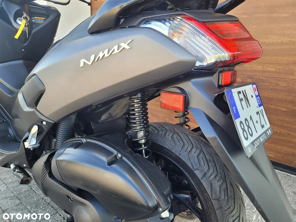 Yamaha NMAX - 25