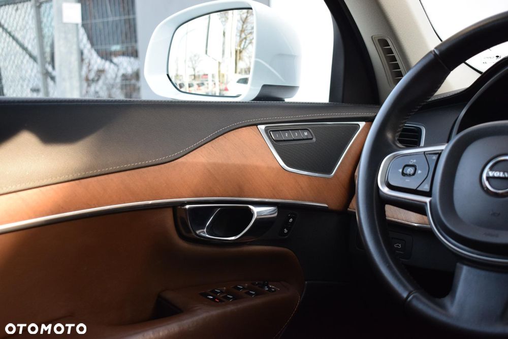 Volvo XC 90 D5 SCR AWD Inscription - 15