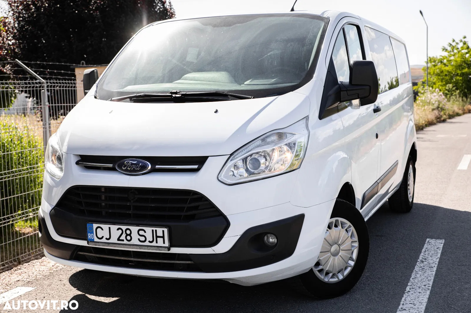 Ford Transit Custom DCIV 310 2.0 TDCI LWB L2H1 Limited - 2