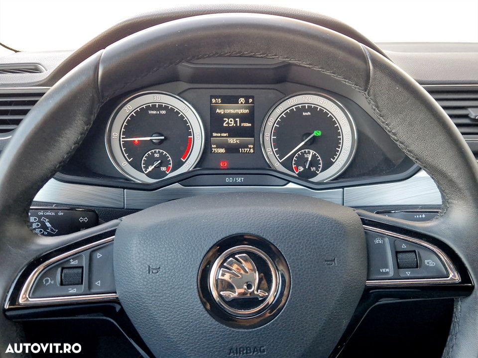 Skoda Superb 2.0 TDI DSG Ambition - 20