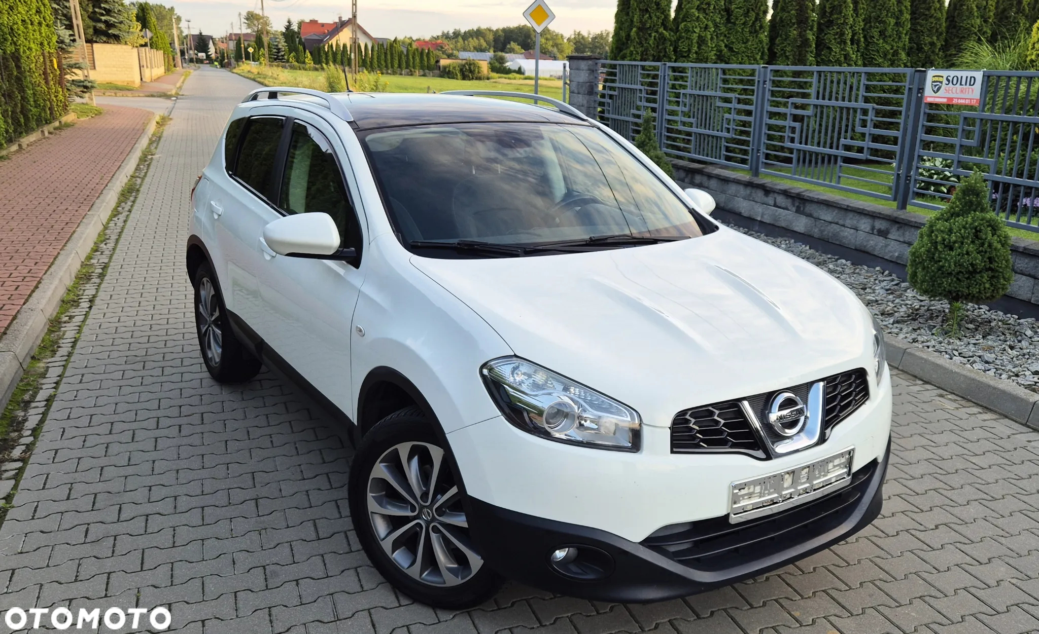 Nissan Qashqai 1.6 visia - 9