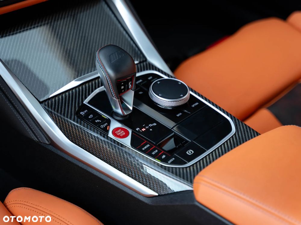 BMW M4 Competition M xDrive - 34