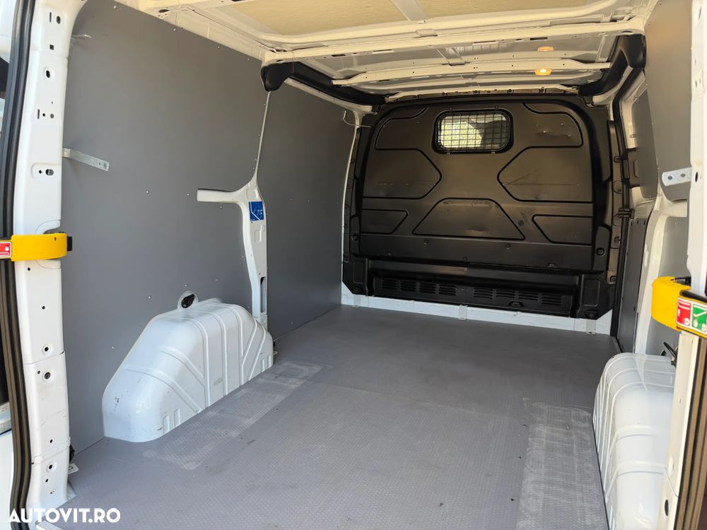 Ford Transit Custom - 16
