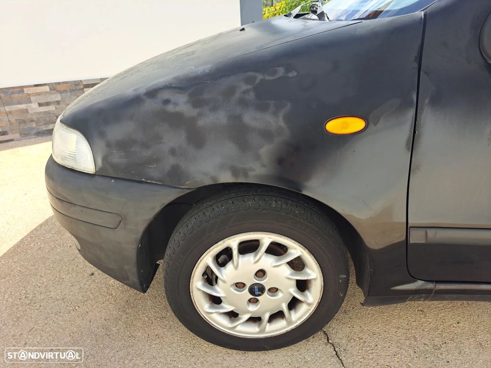 Fiat Punto - 4