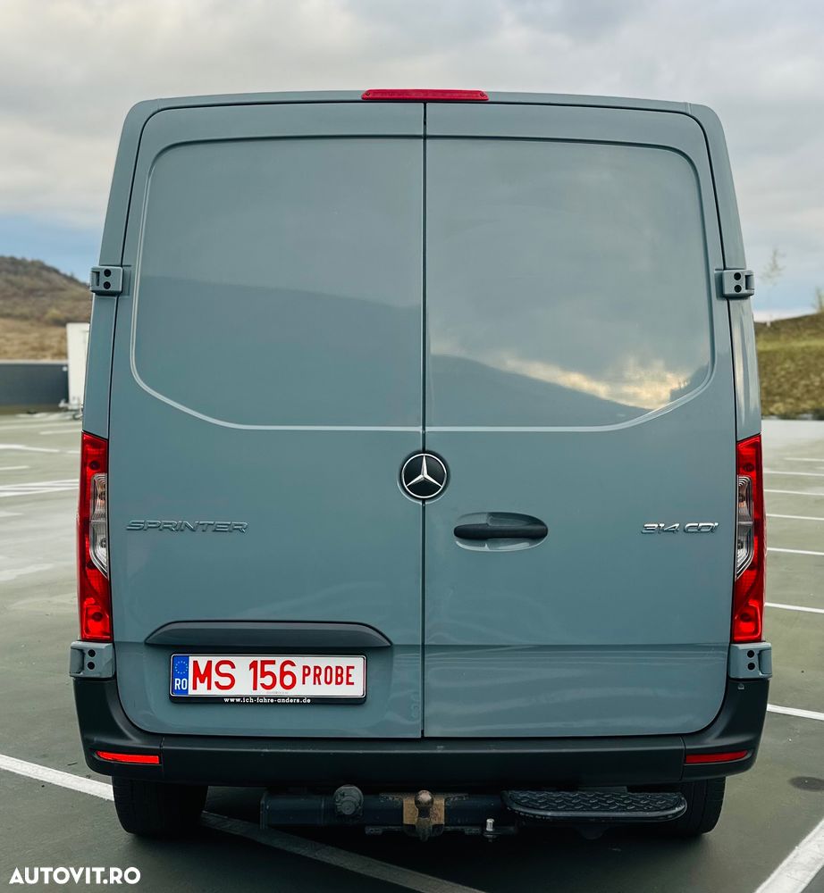 Mercedes-Benz Sprinter - 29