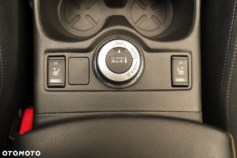 Nissan X-Trail 1.6 DCi N-Connecta 4WD EU6 - 16