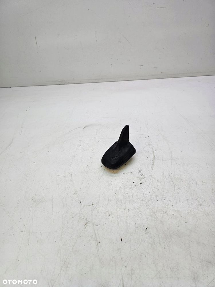 ANTENA LOTKA REKIN AUDI A3 8V 8V0035503B MAT - 1