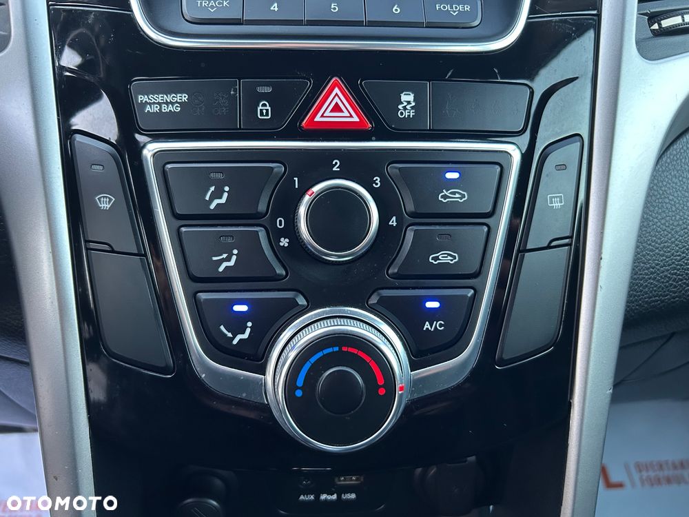 Hyundai i30 1.6 Style - 14