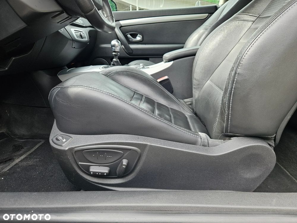 Renault Laguna 2.0 16V Turbo GT - 16
