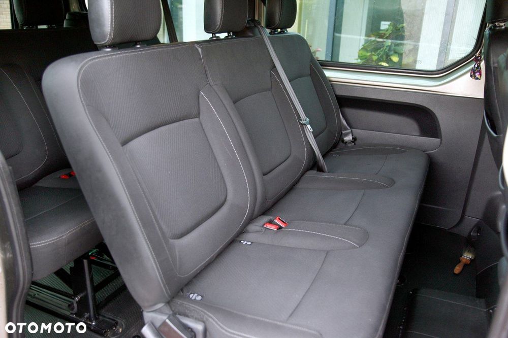 Renault Trafic Grand SpaceClass 2.0 dCi EDC - 18