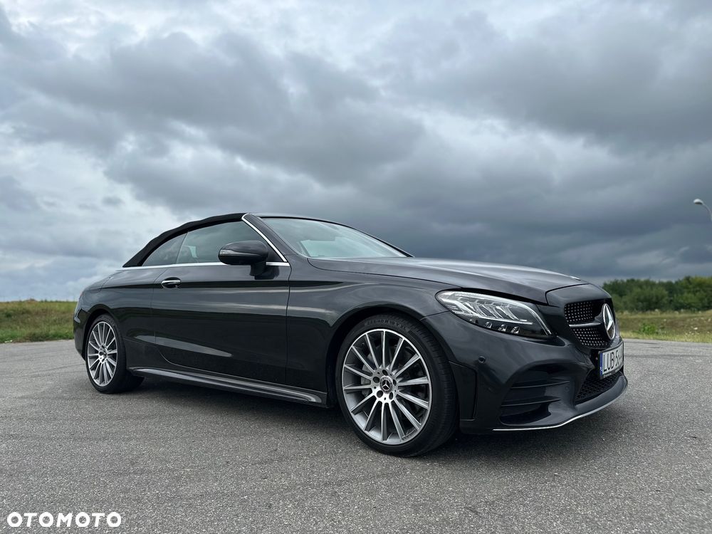 Mercedes-Benz Klasa C 300 9G-TRONIC - 4