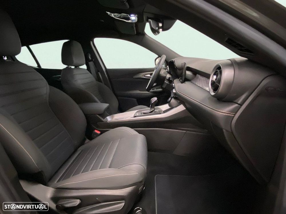 Alfa Romeo Tonale 1.3 Plug-In Hybrid Sprint e-AWD - 20